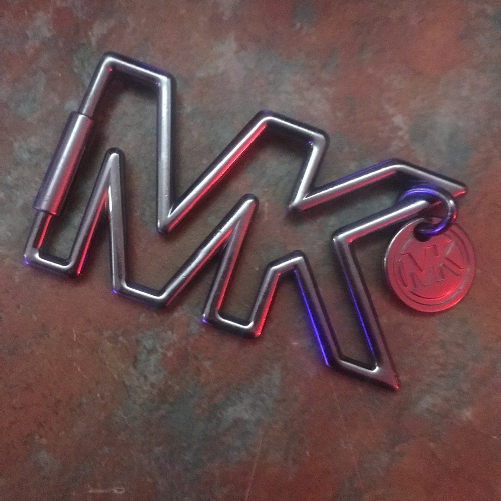 MICHAEL KORS - LOGO KEYCHAIN